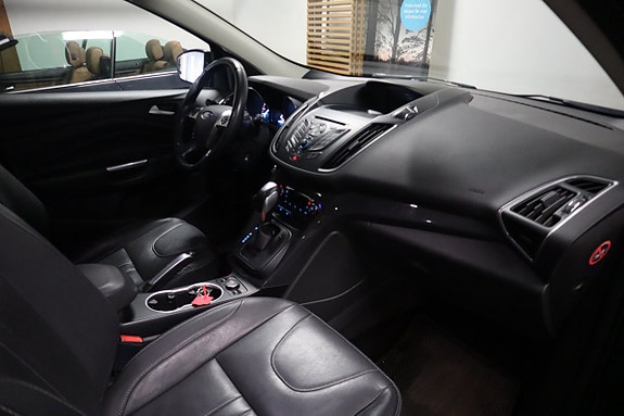 Ford Kuga 14 of 23
