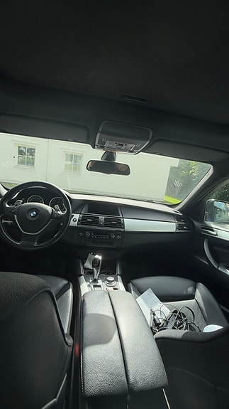 BMW X6 4 of 5