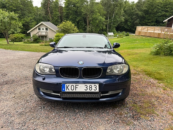 BMW 116i 3 of 10