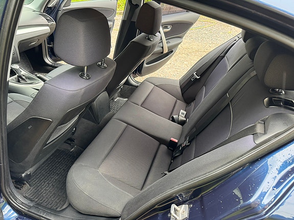 BMW 116i 9 of 10