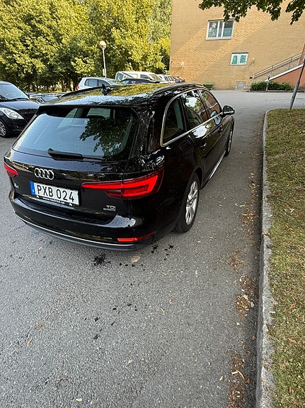 Audi A4 9 of 13