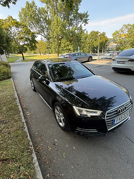Audi A4 8 of 13