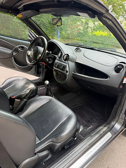 Ford StreetKa 4 of 14