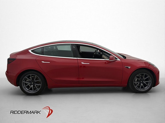 Tesla Model 3 7 of 27