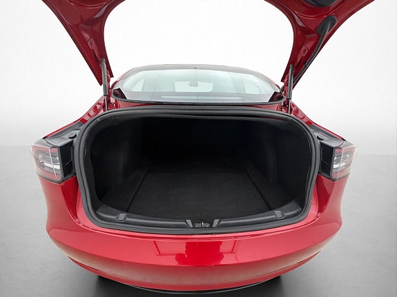 Tesla Model 3 8 of 27