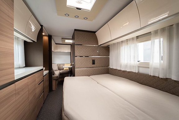 Adria Alpina 763 UK *Mover / Lufttält* 9 of 15