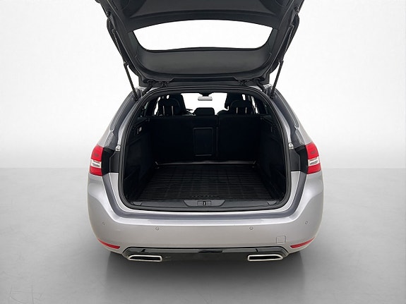 Peugeot 308 22 of 26