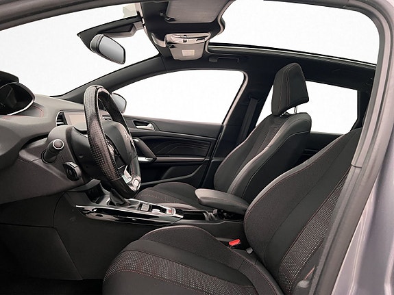 Peugeot 308 10 of 26
