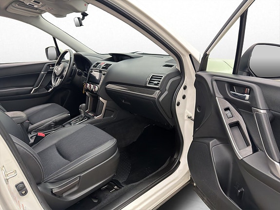 Subaru Forester 24 of 30