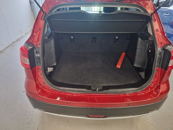 Suzuki S-Cross 18 of 18