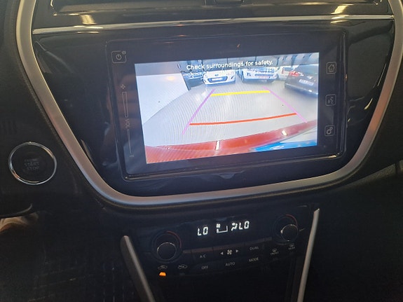 Suzuki S-Cross 10 of 18