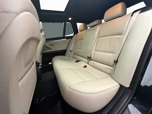 BMW 520d 30 of 30