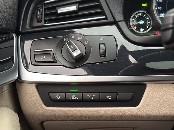 BMW 520d 15 of 30