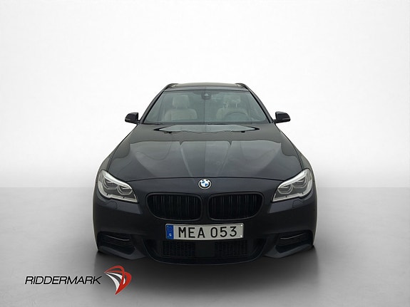 BMW 520d 2 of 30