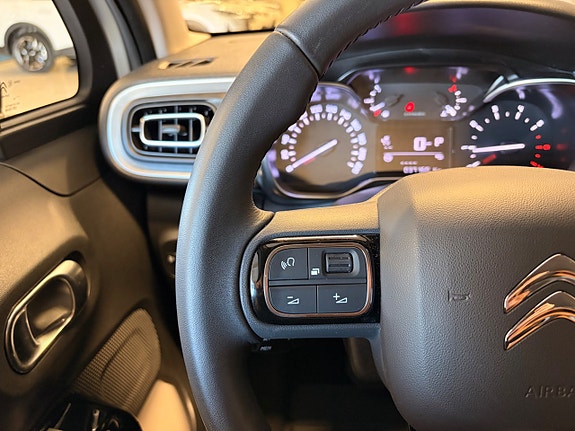 Citroen C3 8 of 17