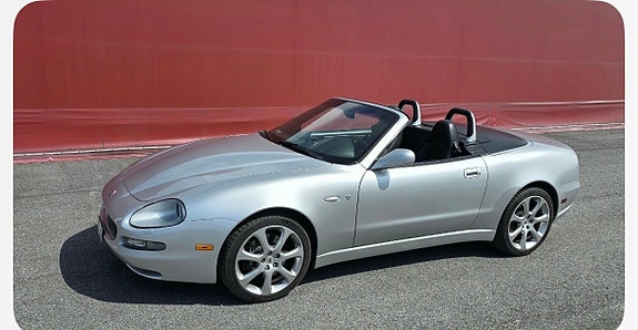 Maserati Spyder 2 of 11