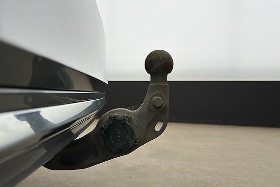 Volvo V90 17 of 28