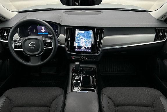 Volvo V90 6 of 28