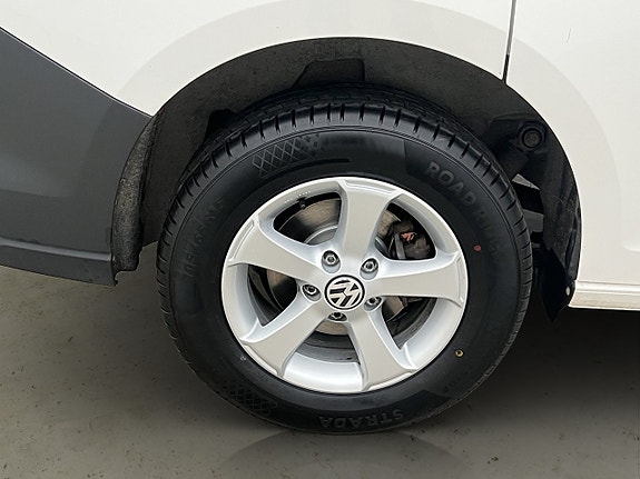 Volkswagen Caddy 29 of 30