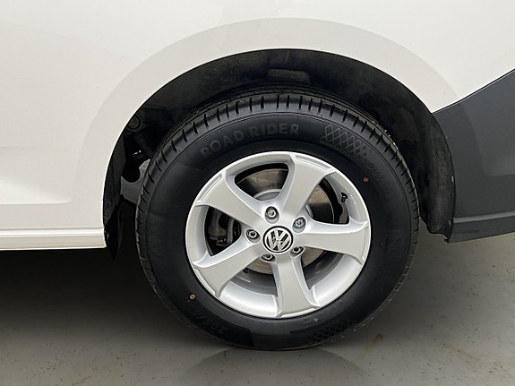 Volkswagen Caddy 28 of 30