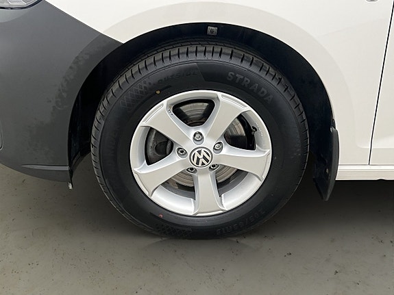 Volkswagen Caddy 27 of 30