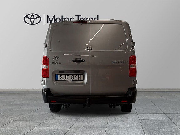 Toyota Proace 4 of 13