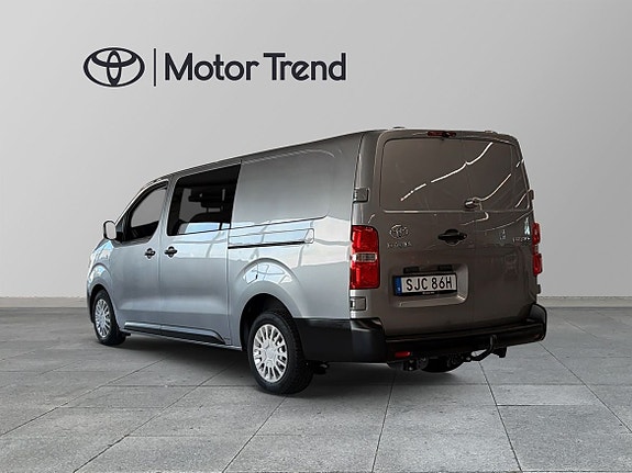 Toyota Proace 2 of 13