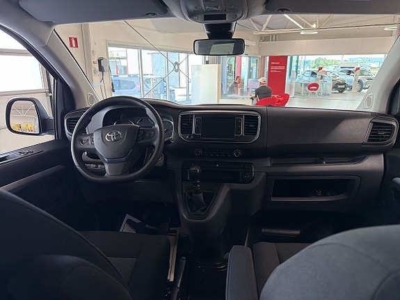 Toyota Proace 13 of 13