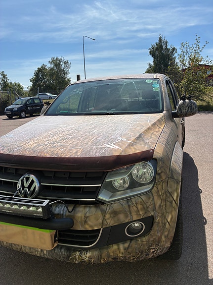 Volkswagen Amarok 3 of 4