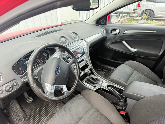 Ford Mondeo 2 of 2