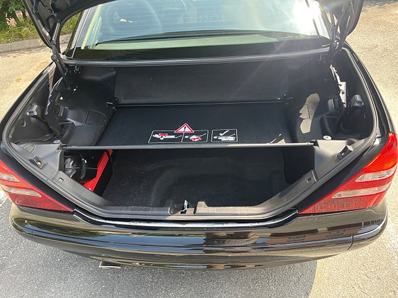 Mercedes-Benz SLK230 10 of 11