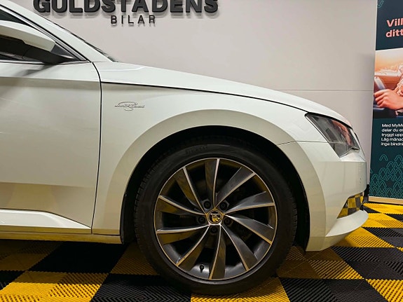 Skoda Superb 4 of 30