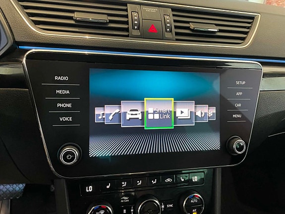 Skoda Superb 19 of 30