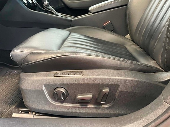 Skoda Superb 15 of 30
