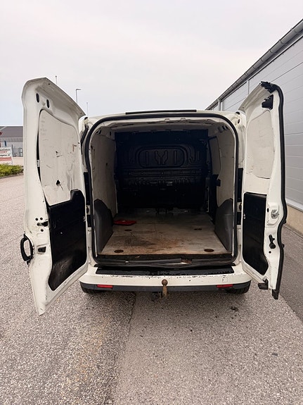 Fiat Doblo 8 of 20