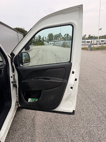 Fiat Doblo 11 of 20