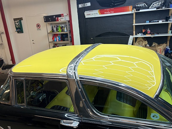 Ford Fairlane 15 of 25