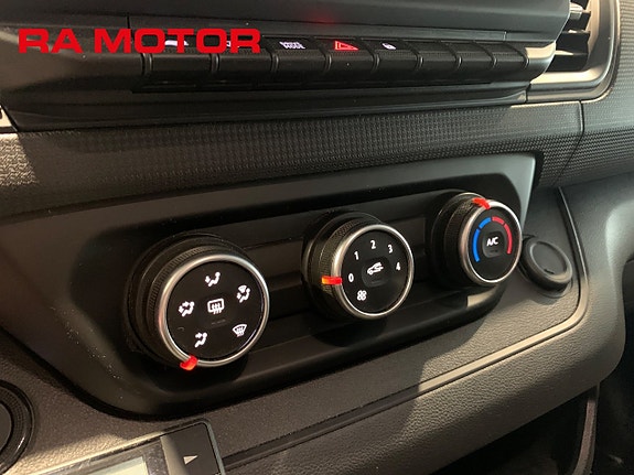 Nissan Primastar 8 of 15