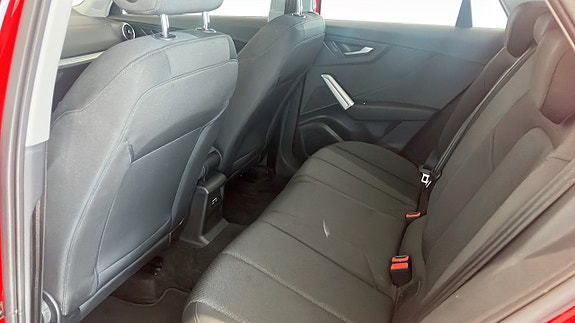 Audi Q2 12 of 17