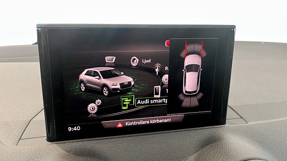 Audi Q2 14 of 17