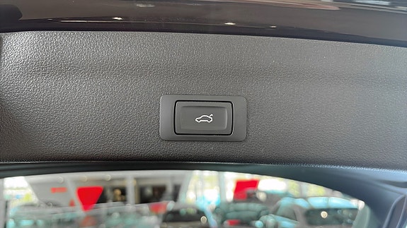 Audi A6 14 of 17