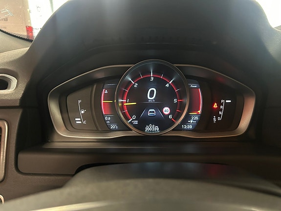 Volvo XC70 21 of 28