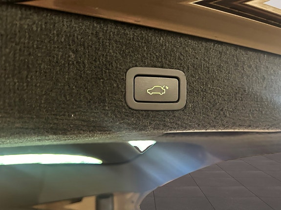 Volvo XC70 27 of 28