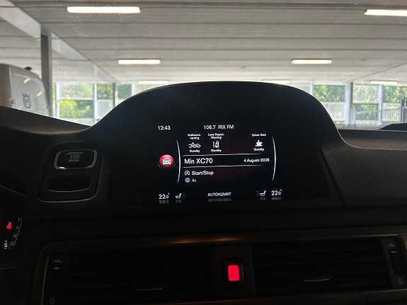 Volvo XC70 18 of 28