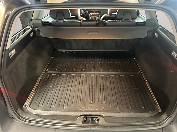 Volvo XC70 24 of 28