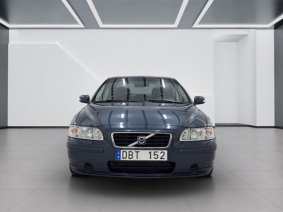 Volvo S60 3 of 11