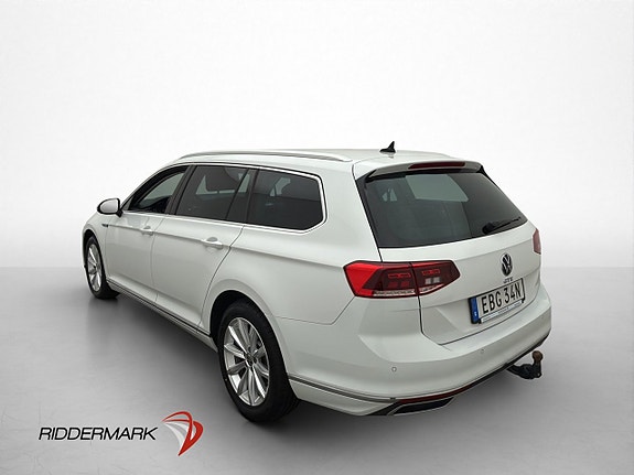 Volkswagen Passat 5 of 30
