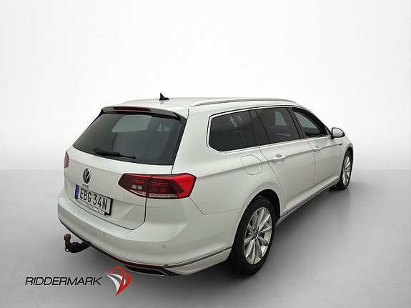 Volkswagen Passat 8 of 30