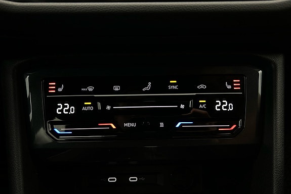 Volkswagen Tiguan Allspace 18 of 30