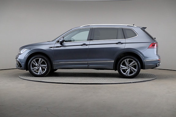 Volkswagen Tiguan Allspace 4 of 30